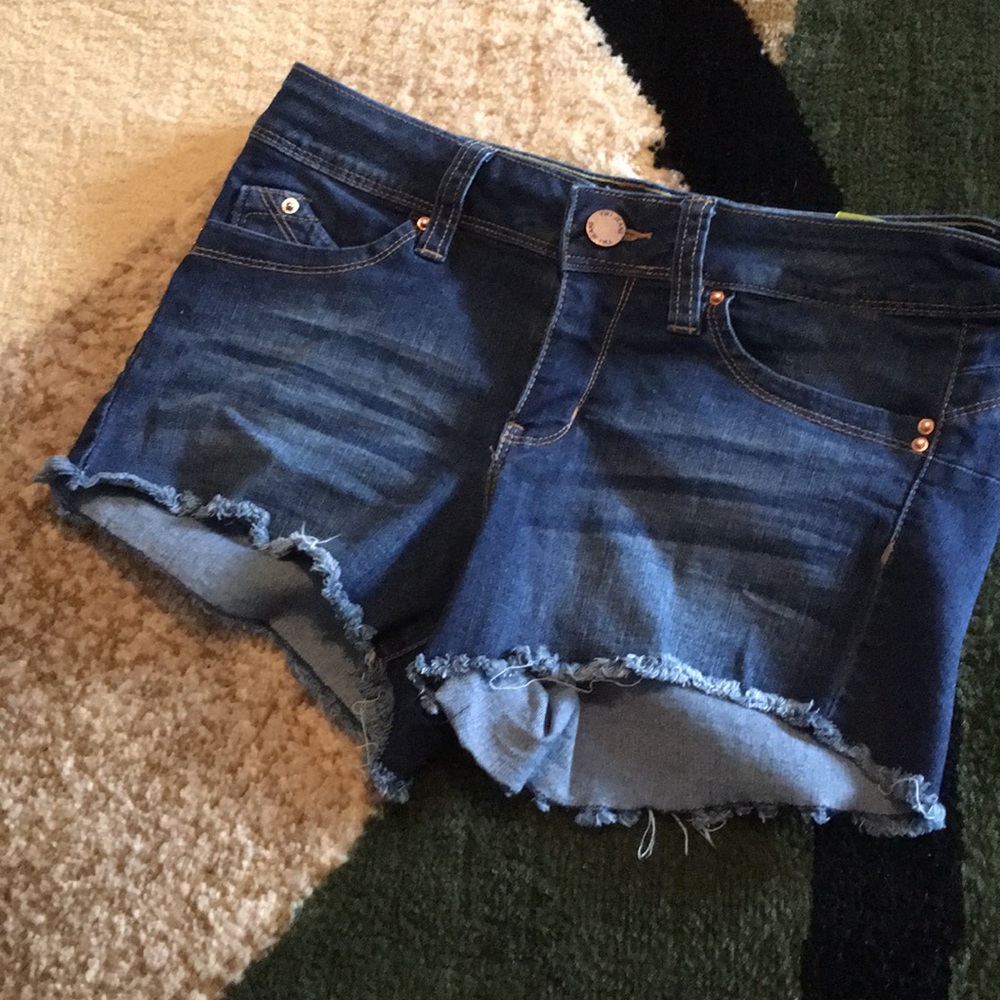 ❌SOLD❌ NWOT Jean shorts